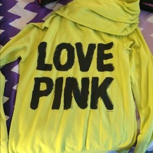 VS Pink Hoodie Sz L💛