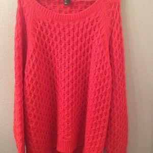 H&M sweater-size L-NWOT