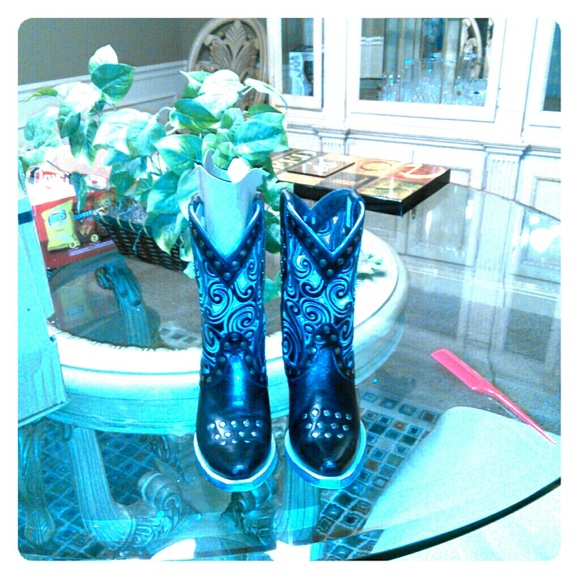 Black and White Cowboy Boots