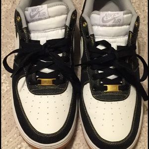 White denim Air Force 1