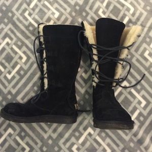 NWOT ugg lace up boots