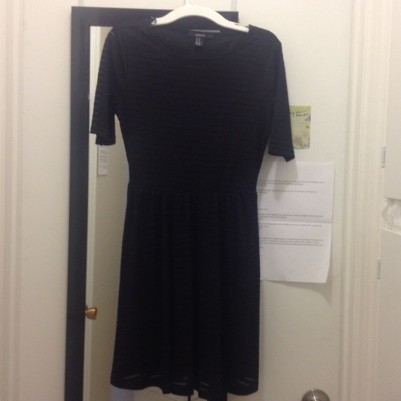 Black Lined Dress-Women's Forever21 EUC