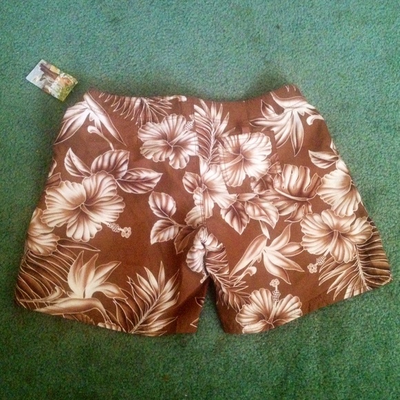 ROXY Board Shorts - Picture 2 of 6