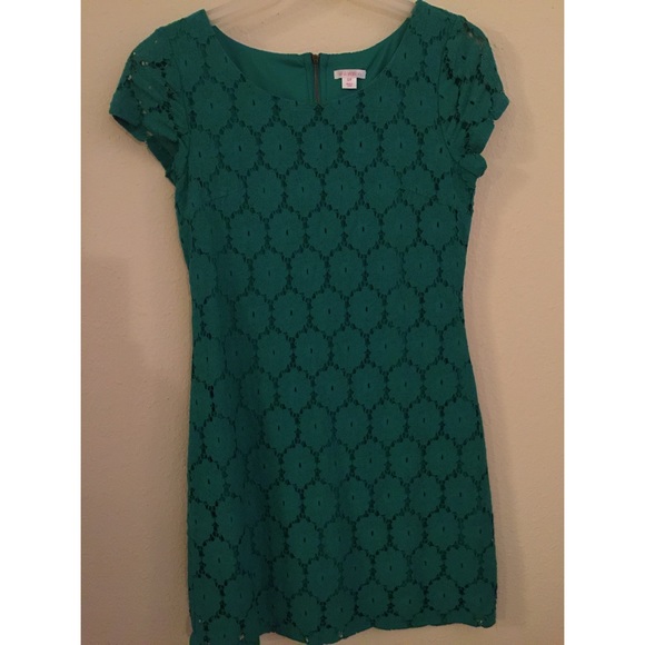 Green lace dress
