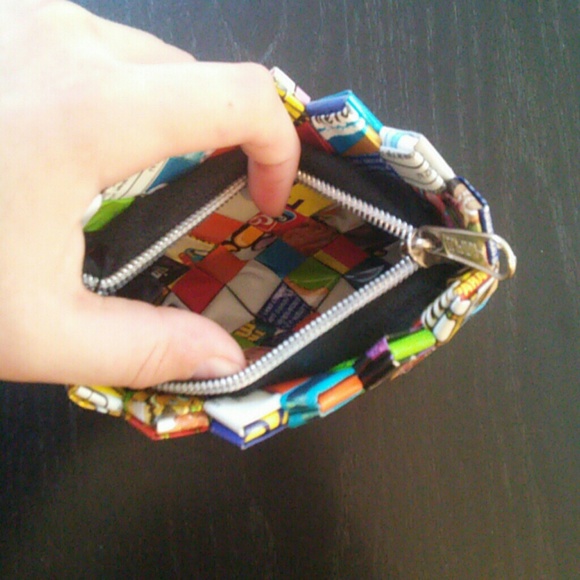 Adorable and Eco Friendly Clutch/ Wallet. - Picture 3 of 4