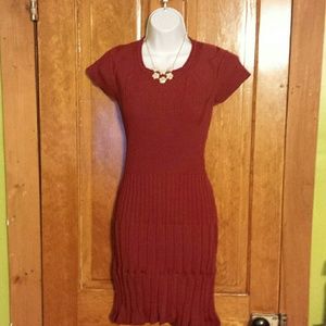 Nwt gorgeous burgundy Leon Max body con dress