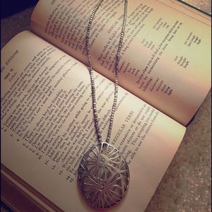 Kenneth Cole Silver Necklace