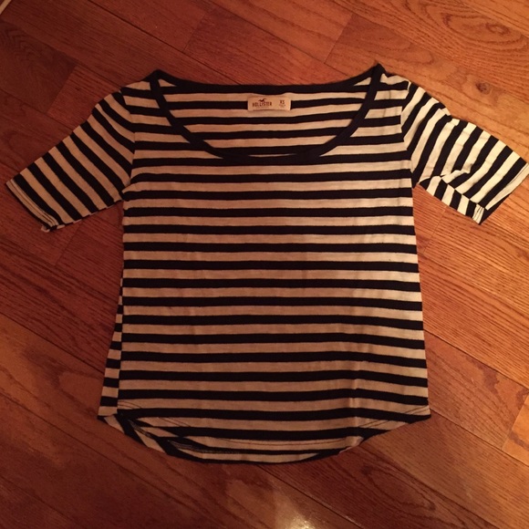 Two loose navy shirts - Picture 2 of 3