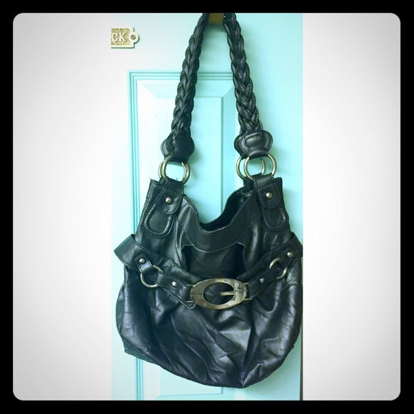 Gun Metal Gray Guess purse!