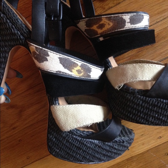 L.A.M.B. Black Leather Leopard "Eben" Heels 8.5M - Picture 2 of 4