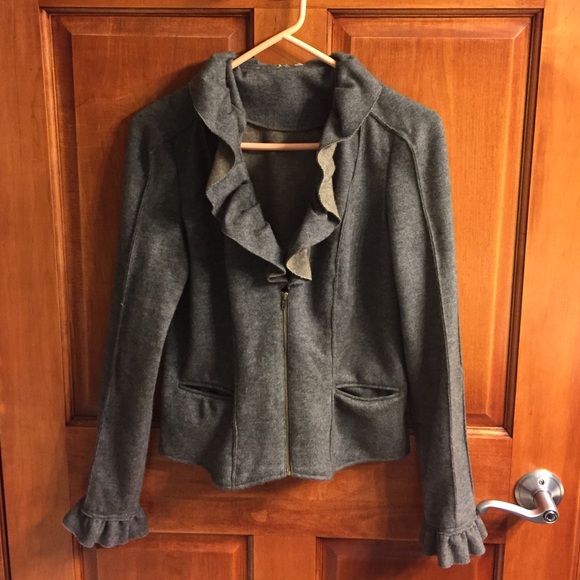 Cute Gray blazer