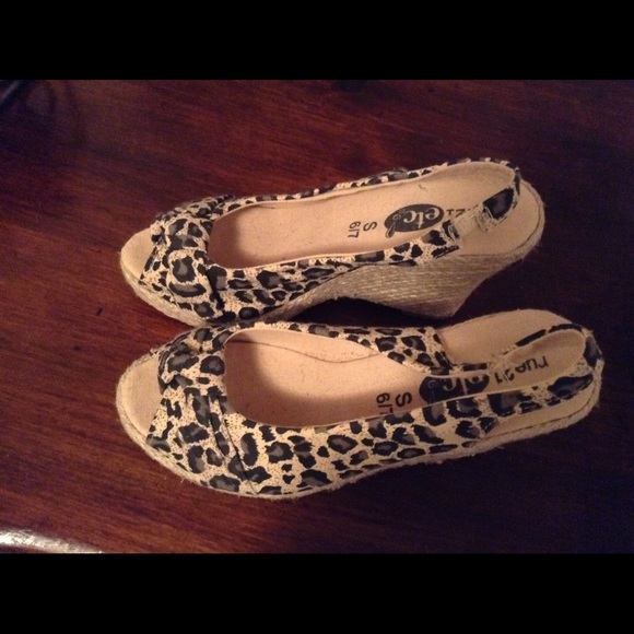 Stylish Wedges "ON HOLD"