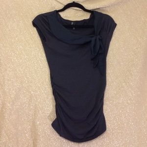 Cinched side top with an adorable bow