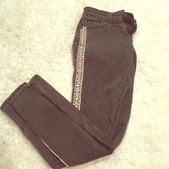Urban outfitters jeans with embroidered sides