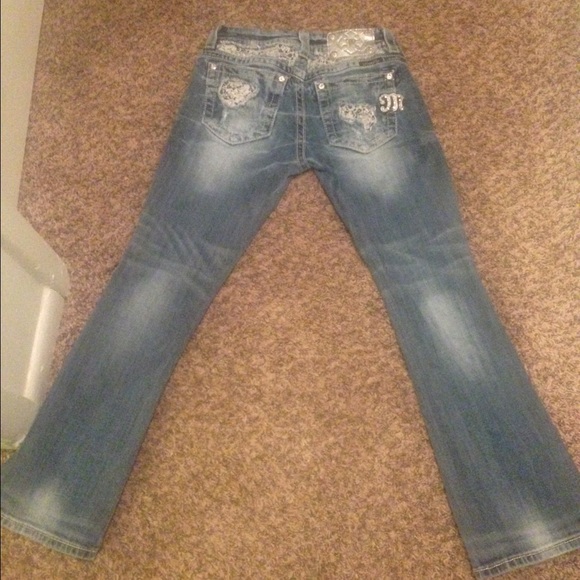 *Price Dropped* Miss Me Bootcut Jeans size 26x29