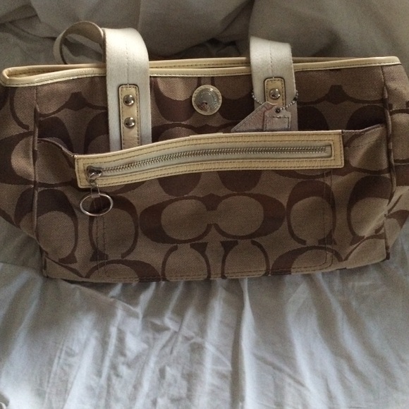 Vintage Coach purse/handbag