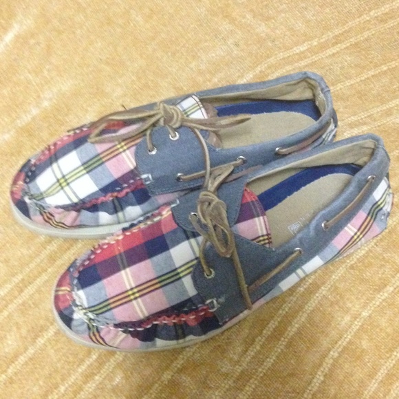 ‼️Price✂️‼️Sperry Top-Sider plaid boat shoes💗💗