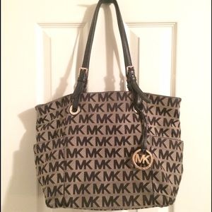 Authentic Michael Kors Jet Set Logo Tote