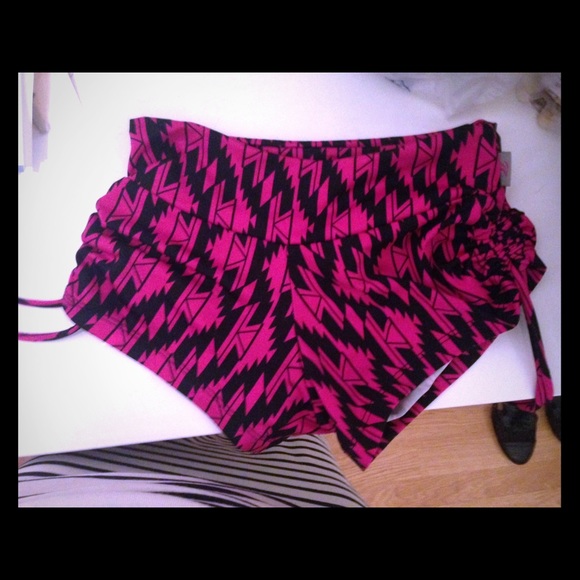 Kos USA running shorts
