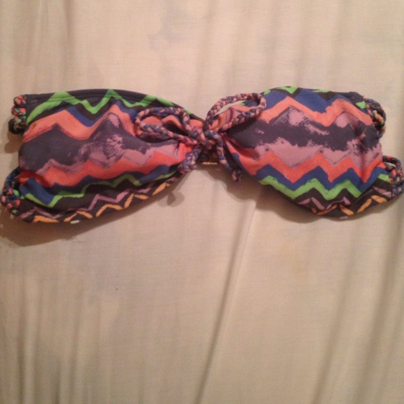 Arizona Jean Co. bikini top bandeau