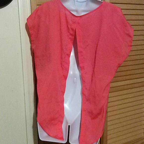 Peach top - Picture 2 of 2