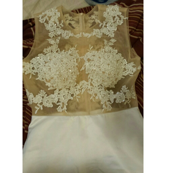 Prom dress - Picture 2 of 4