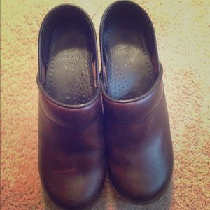 Brown Danskos