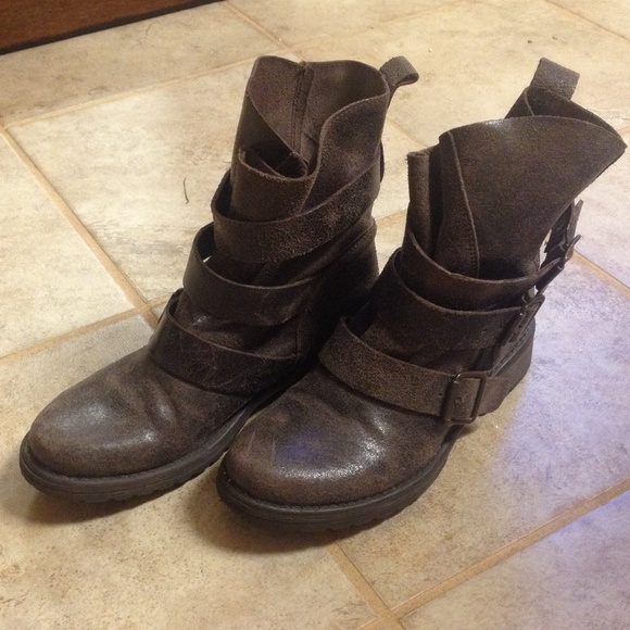 Steven Madden Brown Leather Ankle Boots size 7