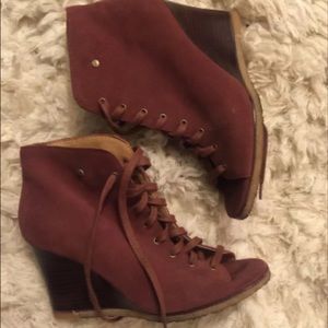 UGG Suede Leather Lace Up Peep Toe Bootie US 6.5