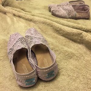 Toms Lavender Crochet Class Slip On