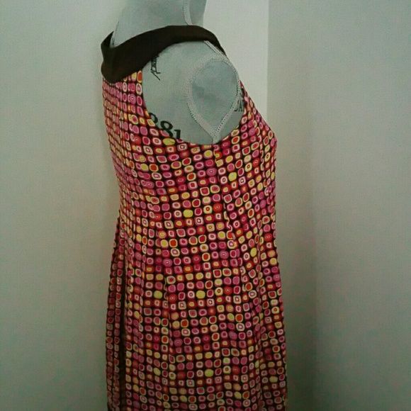 Colorful Flare Midi Dress - Picture 3 of 3