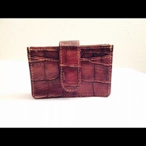 💯% Dooney and Bourke cardholder (brown)