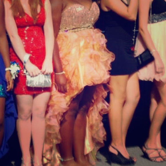 Homecoming dress ( negotiable price )