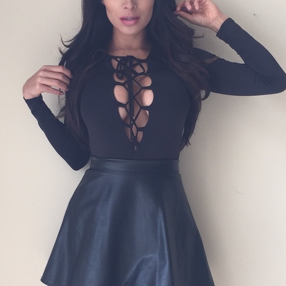 Sold out!!! Black long sleeve center tie bodysuit