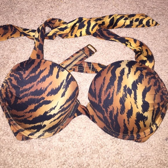 Victoria's Secret bombshell bathing suit top