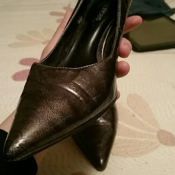 Heels - Picture 3 of 4