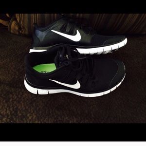 New nikes 7/8