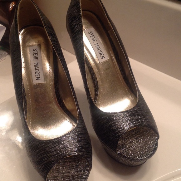 SOLD!  RUNNERGREG - Picture 3 of 4