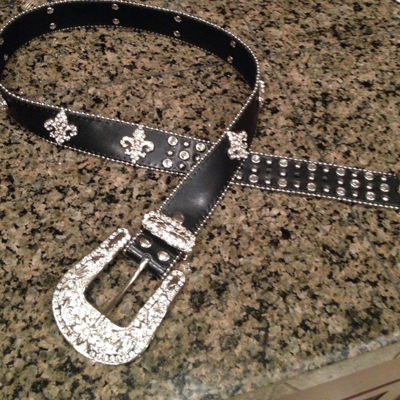 Black fleur de lis leather belt