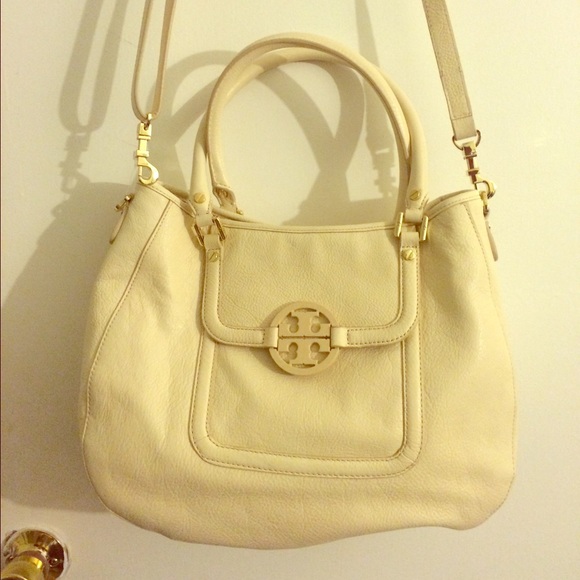 Tory Burch Amanda Classic