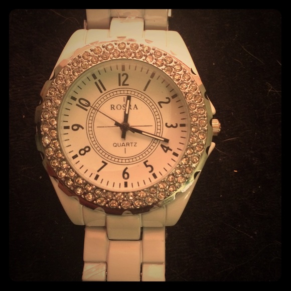 NWT Trendy white ceramic watch