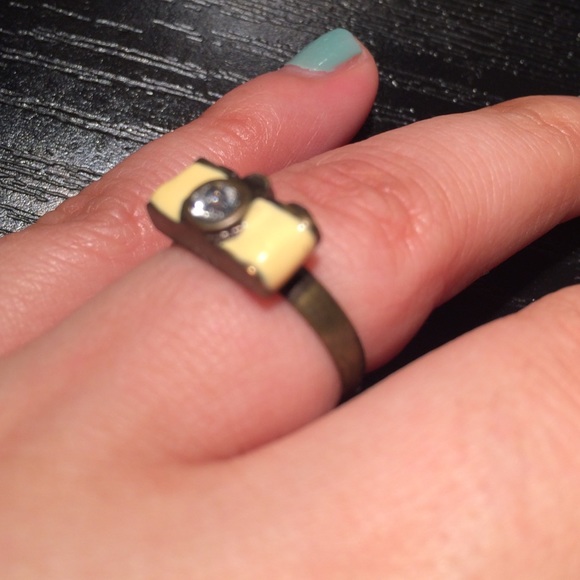 Ring - Picture 2 of 2