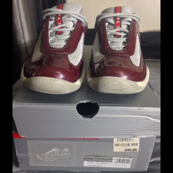 *AUTHENTIC* PRADA Sneakers👟👟