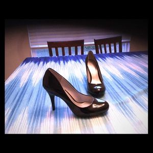 Jessica Simpson - JP - Oscar Black Pump price drop