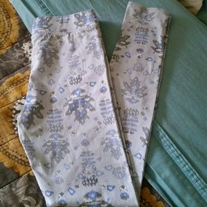 American Eagle high rise leggings. Size small.