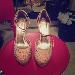 Pink heels