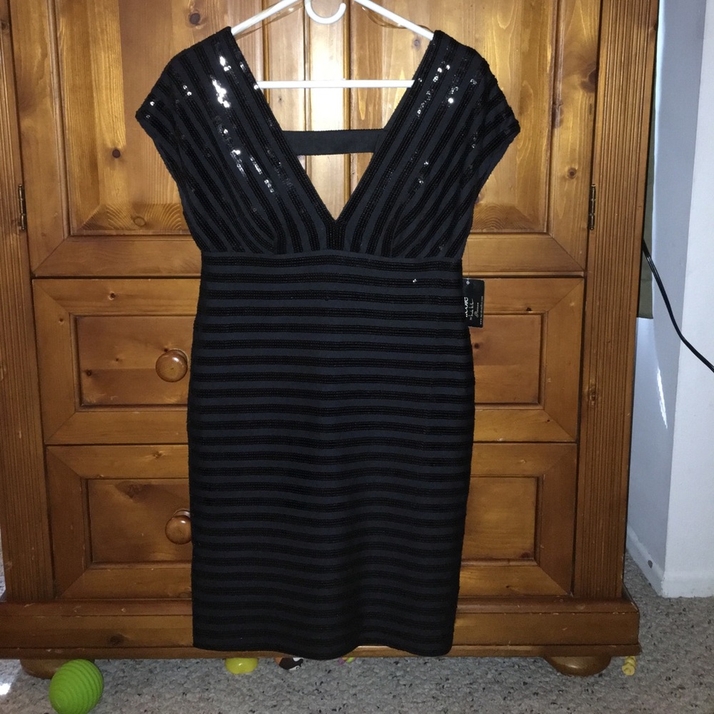 NWT Nicole Miller black striped sequin dress sz 4