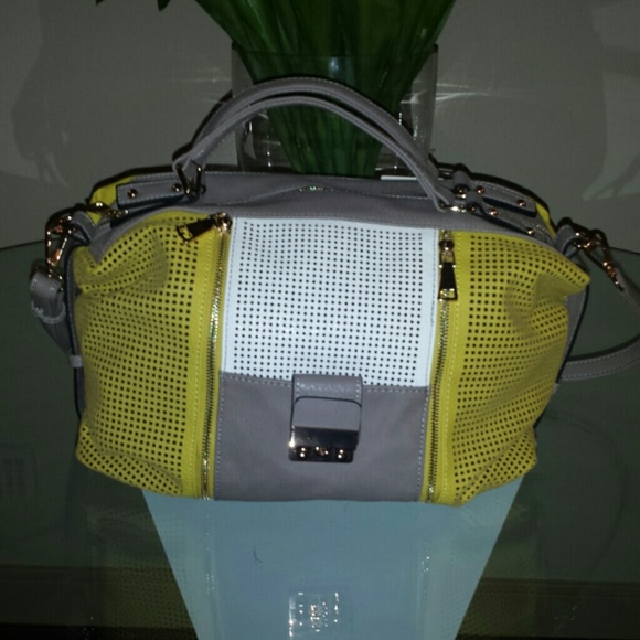 🚫SOLD🚫 Bethany bag! Melie Bianco