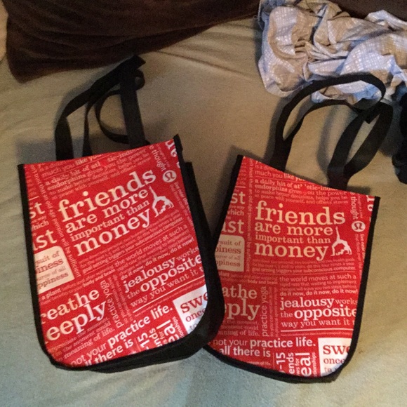 2 Lululemon bags