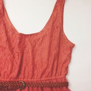 🎉HP🎉 Peach Floral Lace Dress